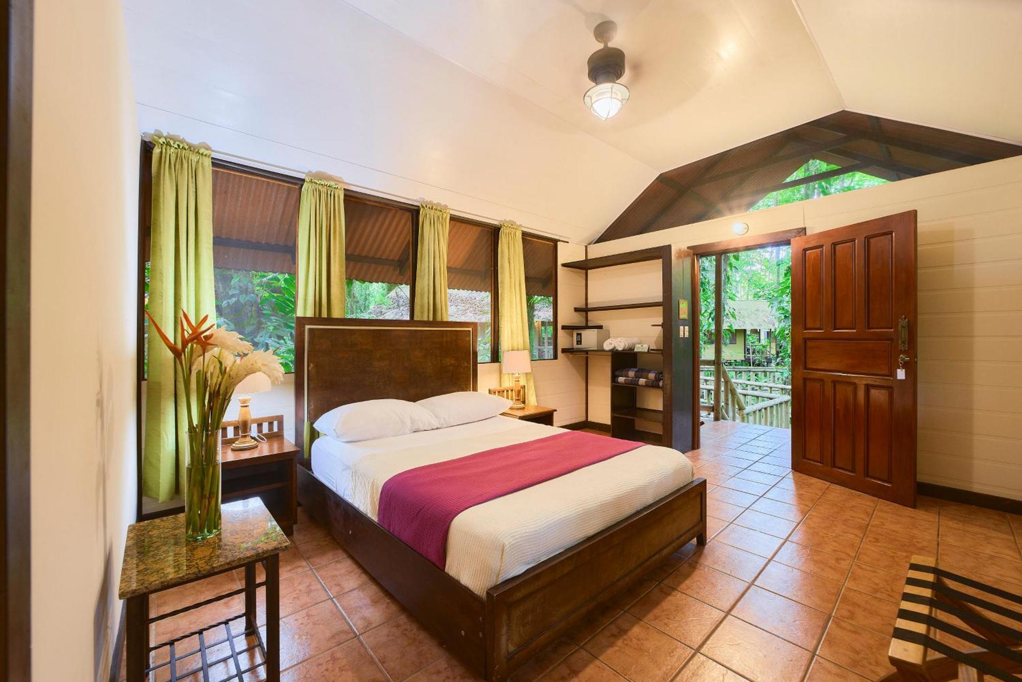 Evergreen Lodge Tortuguero Εξωτερικό φωτογραφία