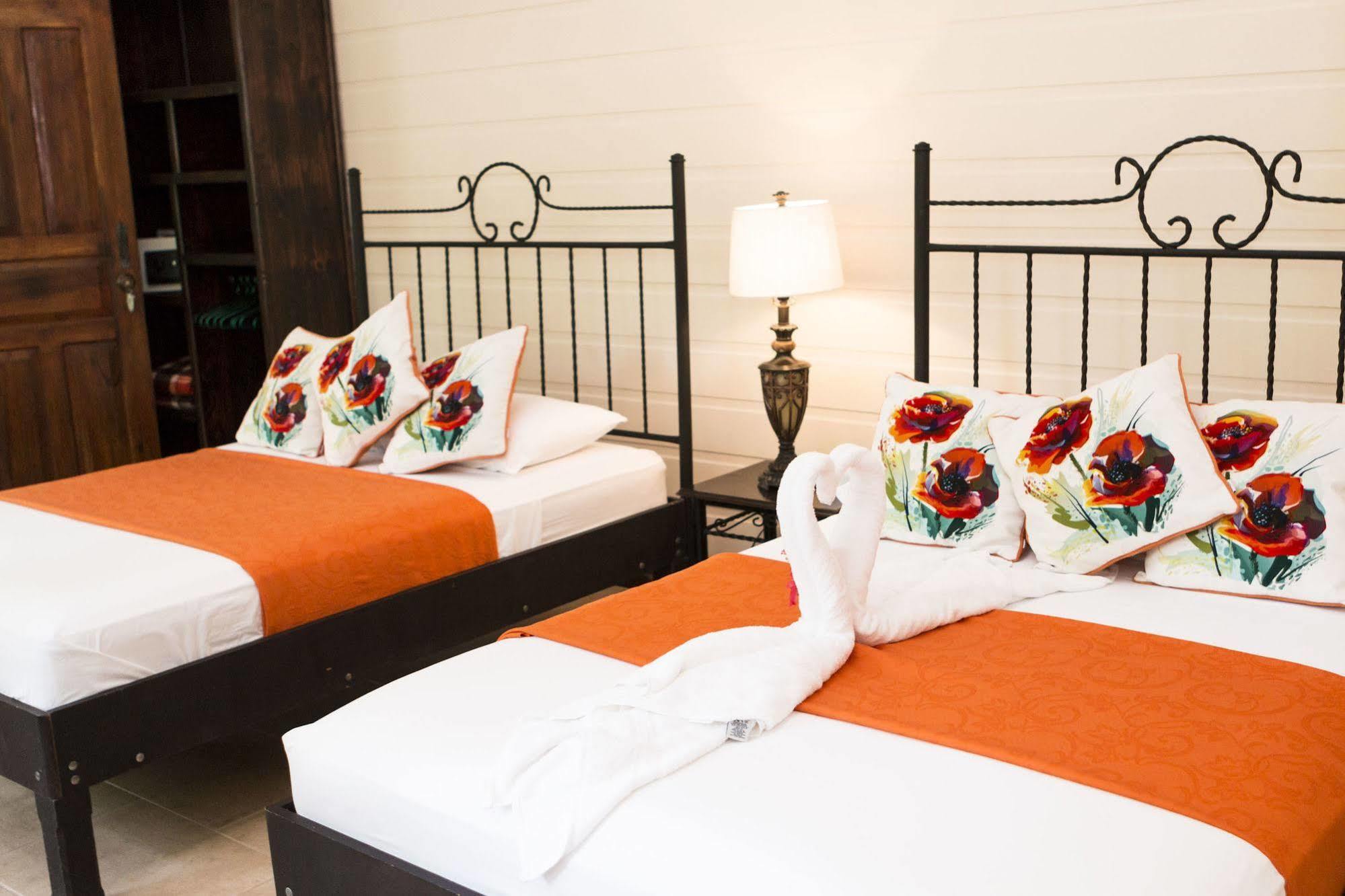Evergreen Lodge Tortuguero Εξωτερικό φωτογραφία